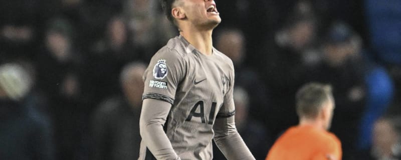 Alejo Veliz Nets First Tottenham Goal In High-Scoring Loss At Brighton