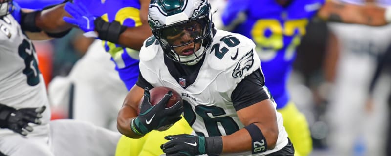 Derrick Henry Has Fiery 3-Word Reaction to Saquon Barkley’s Career Game