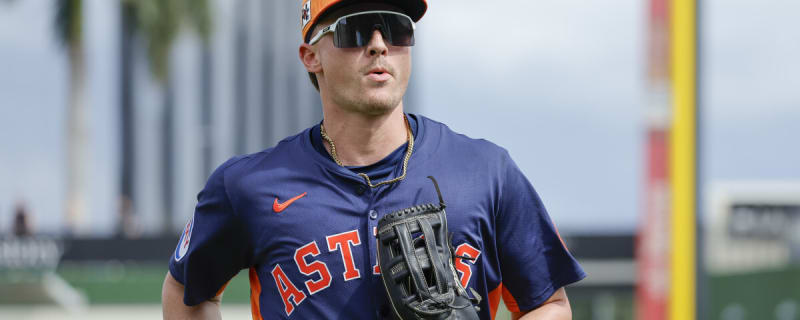 Cam Smith Not the Only Astros Prospect to Crack Opening Day Roster