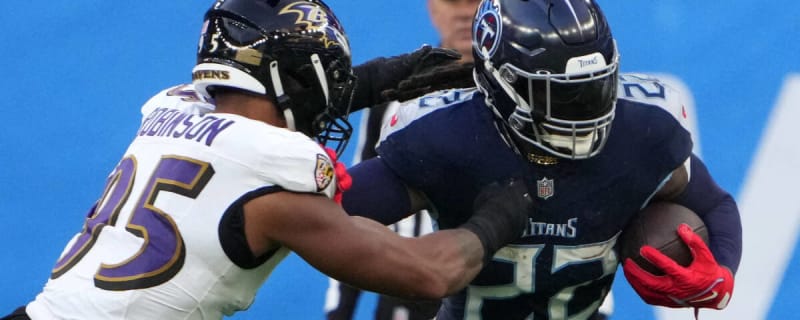 Ravens RB Derrick Henry projected to hold off Father Time with one of his best seasons yet