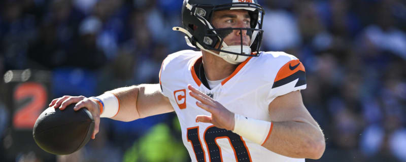 Former Pro-Bowl Quarterback Gives High Praise to Broncos&#39; Bo Nix in Social Media Post