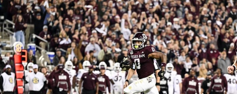 Old Achane Friend Could Help Dolphins