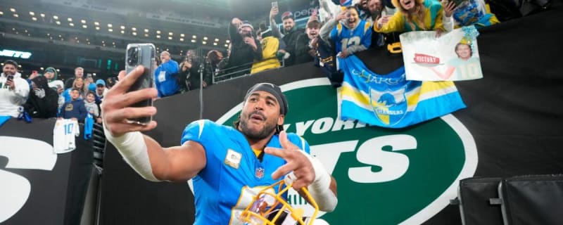  NFL World Respond To LA&#39;s Decision To Cut Eric Kendricks