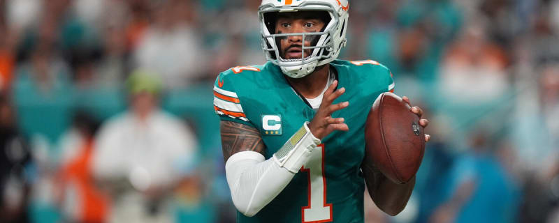 As the Dolphins brace for major offseason change, one intriguing quarterback hedge to Tua Tagovailoa reportedly favors a scheme like Miami’s