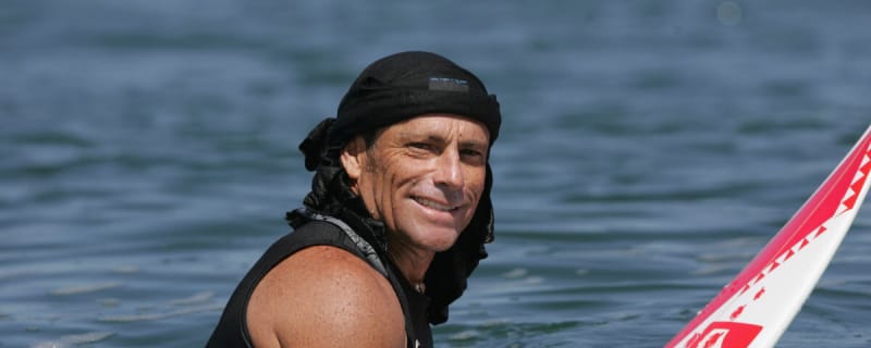 World Champ Tom Carroll Rushed to Hospital With Head Injury