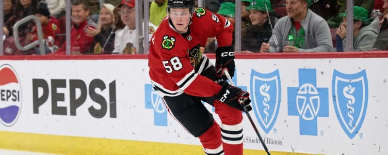 Blackhawks Player Grades: MacKenzie Entwistle
