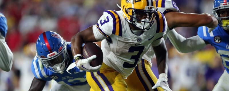 Ole Miss RB Logan Diggs sends a message to his doubters while recovering from injury