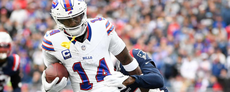 Josh Allen addresses Stefon Diggs' sideline outburst