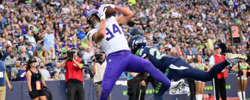 Vikings officially waive CB Akayleb Evans, activate TE Nick Muse from IR