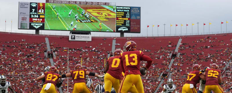 USC Trojans Offense Achieves Rare Feat After Eight Seasons