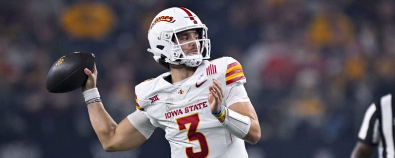 Iowa State QB Rocco Becht uses NIL funds to help children at local Hospital