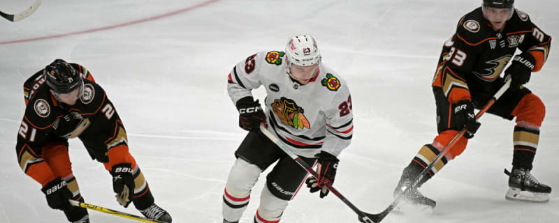 Blackhawks Player Grades: Philipp Kurashev