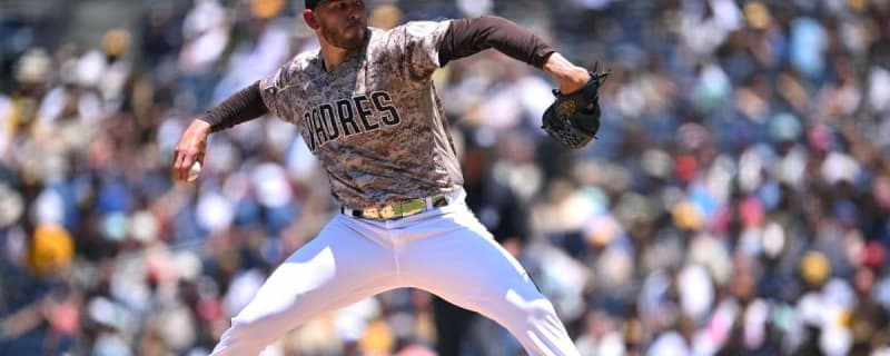 Padres All-Star Joe Musgrove fractures toe after dropping weight on it