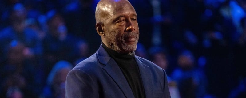 James Worthy Reveals What Went Wrong For The Lakers In Their First Season With Luka Doncic