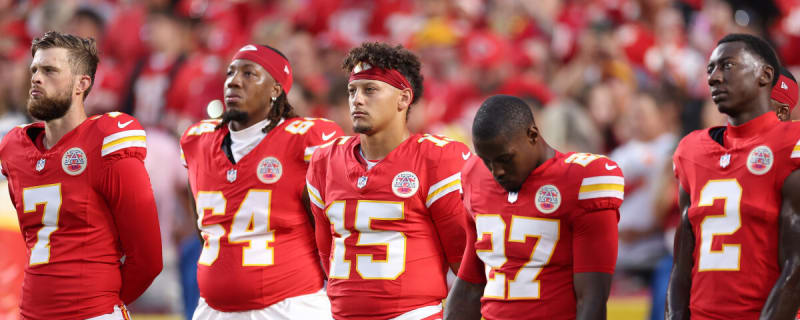 Kansas City Chiefs Announce Two Roster Moves After Saturday&#39;s Win
