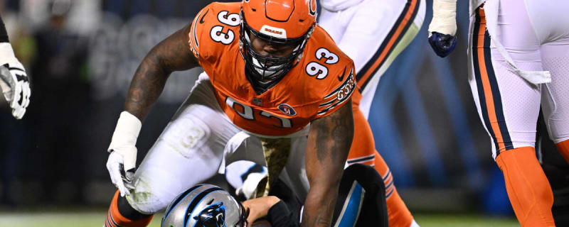 The pros and cons of the Bears bringing back Justin Jones