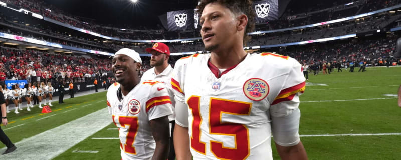 Former Chiefs Star Released by NFL Team After Playing 0 Snaps