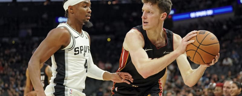 Celtics Reportedly Agree to Two-Way Deal with Drew Peterson