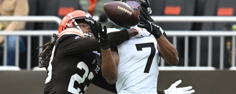 Martin Emerson Receives National Praise After Two Interception Game