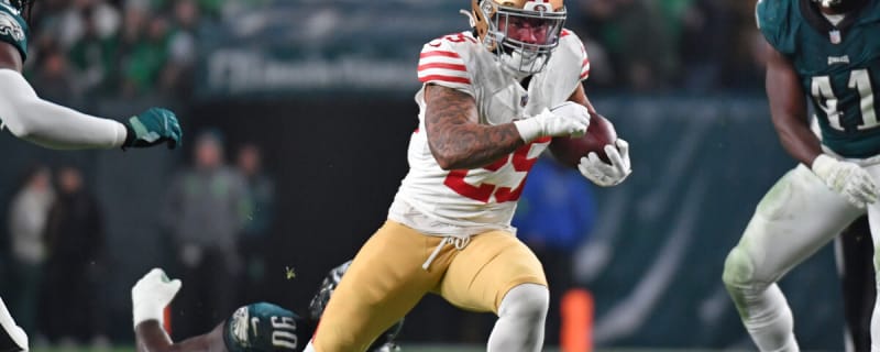 Chiefs&#39; Elijah Mitchell Scouts Running Back Room: &#39;They&#39;re All Beasts!&#39;