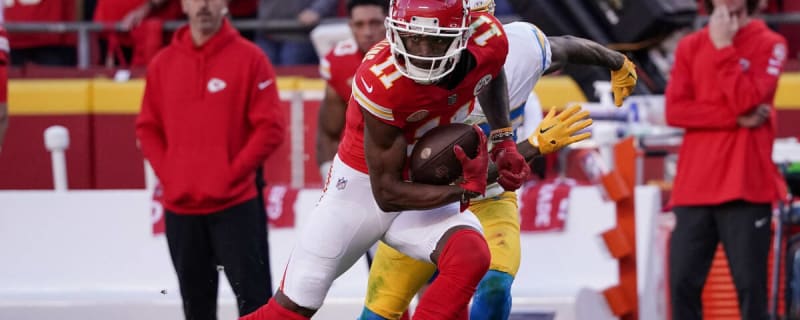 Chiefs postseason hero set to take free agent visit with an AFC West rival