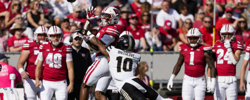 Notre Dame transfer portal target emerges, but the potential fit brings some major questions