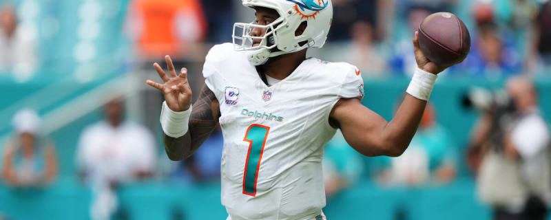 Week 10 Film Review: Miami Dolphins Crush the Cleveland Browns in their  First Complete Game of 2022 - The Phinsider