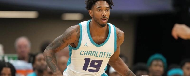 UNC Basketball: FIRST LOOK at Leaky Black in a Hornets uniform