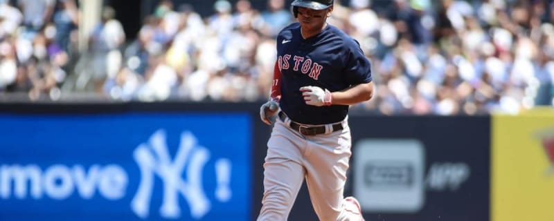 Devers hits 20th home run as Red Sox beat Blue Jays 7-6