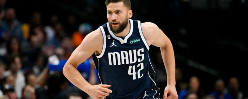 Mavericks forward Maxi Kleber (hamstring) out indefinitely