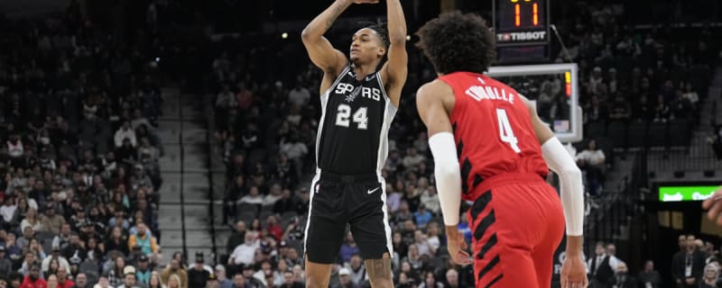 Grading Devin Vassell's Season With Spurs Through NBA All-Star Break