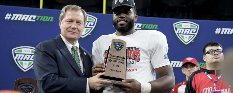 MAC Champion QB Aveon Smith Signs With HBCU