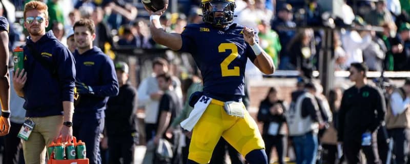 Jadyn Davis taking strides in second season with Michigan Wolverines, aiming to push Bryce Underwood for starting job