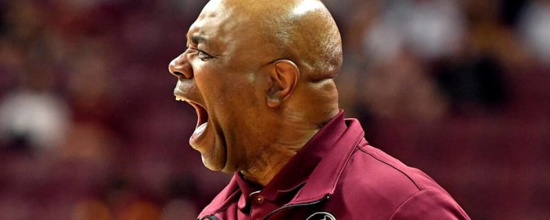 Florida State Guard Cam'Ron Fletcher Suffers Apparent Serious Knee