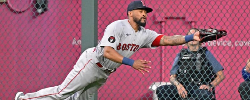 Mets Reportedly Sign Ex-Red Sox Outfielder After Solid, But Short Stint In Boston