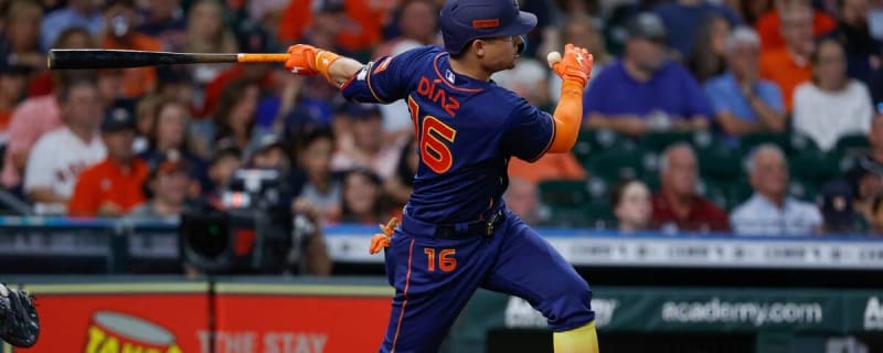 Matijevic's 9th-inning single lifts Astros over Yankees 3-2