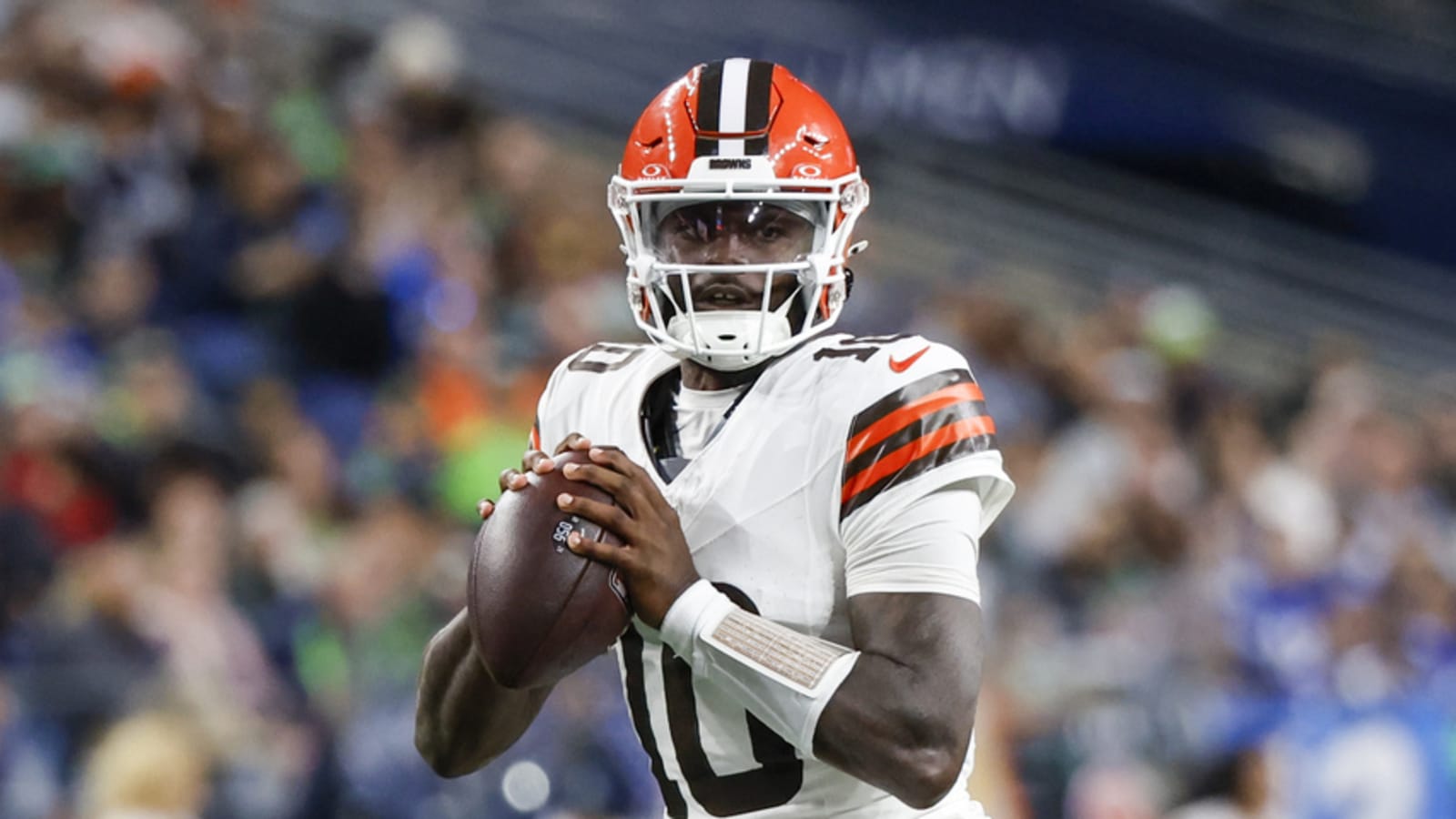 NFL insider suggests Dolphins could roll with dark-horse QB
