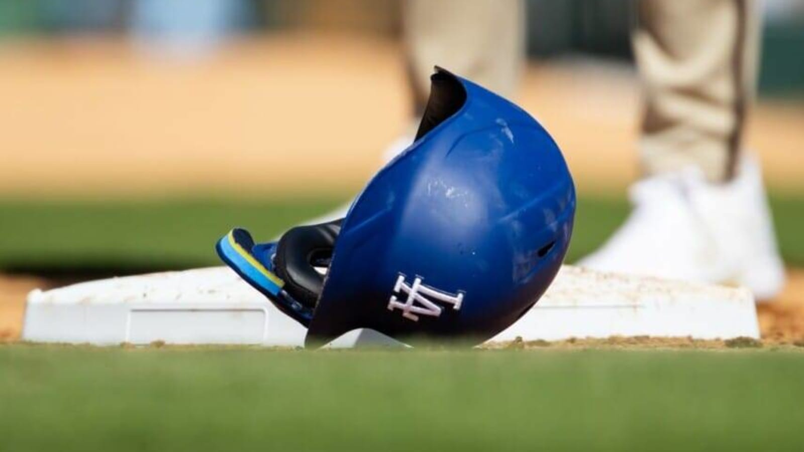 New Dodgers Batting Helmet Inspired By Team Japan From World Baseball Classic