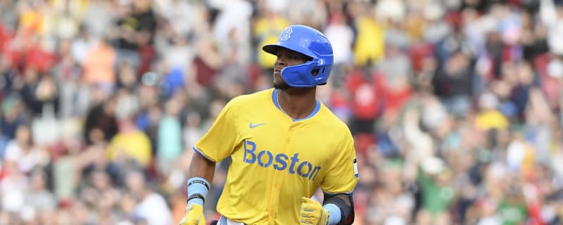Watch: Red Sox SS Ceddanne Rafaela commits blunder vs. Yankees