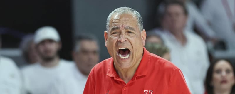 Houston HC Kelvin Sampson throws shade at UCF crowd