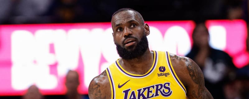 LeBron takes to social media to address rumors about Lakers future