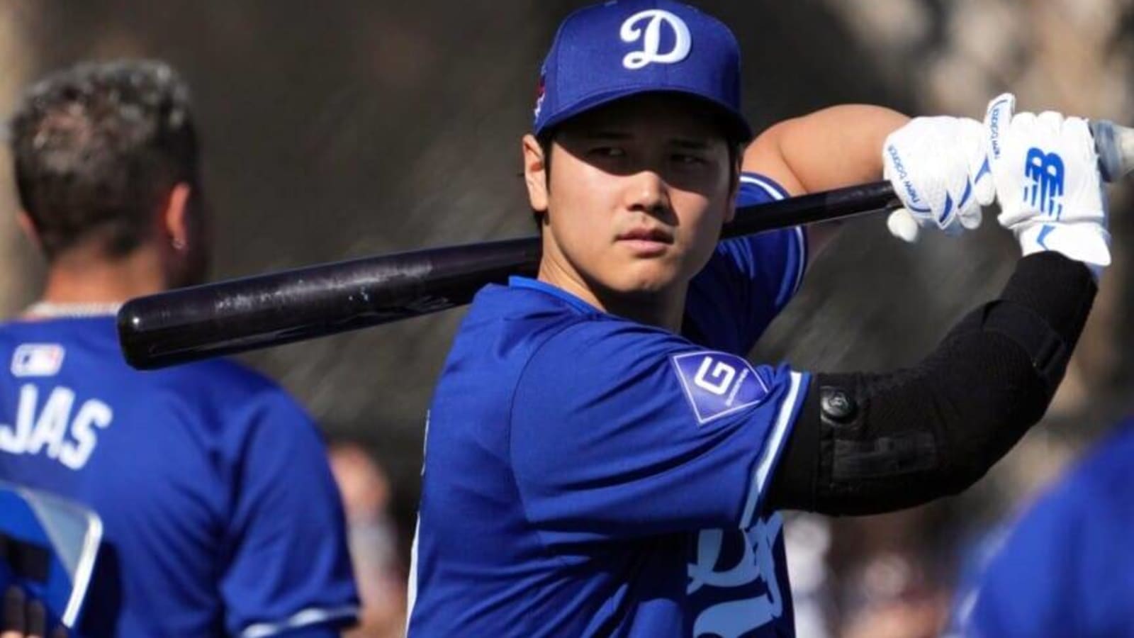 Miguel Rojas: Shohei Ohtani & Yoshinobu Yamamoto Joined Dodgers Group Chat