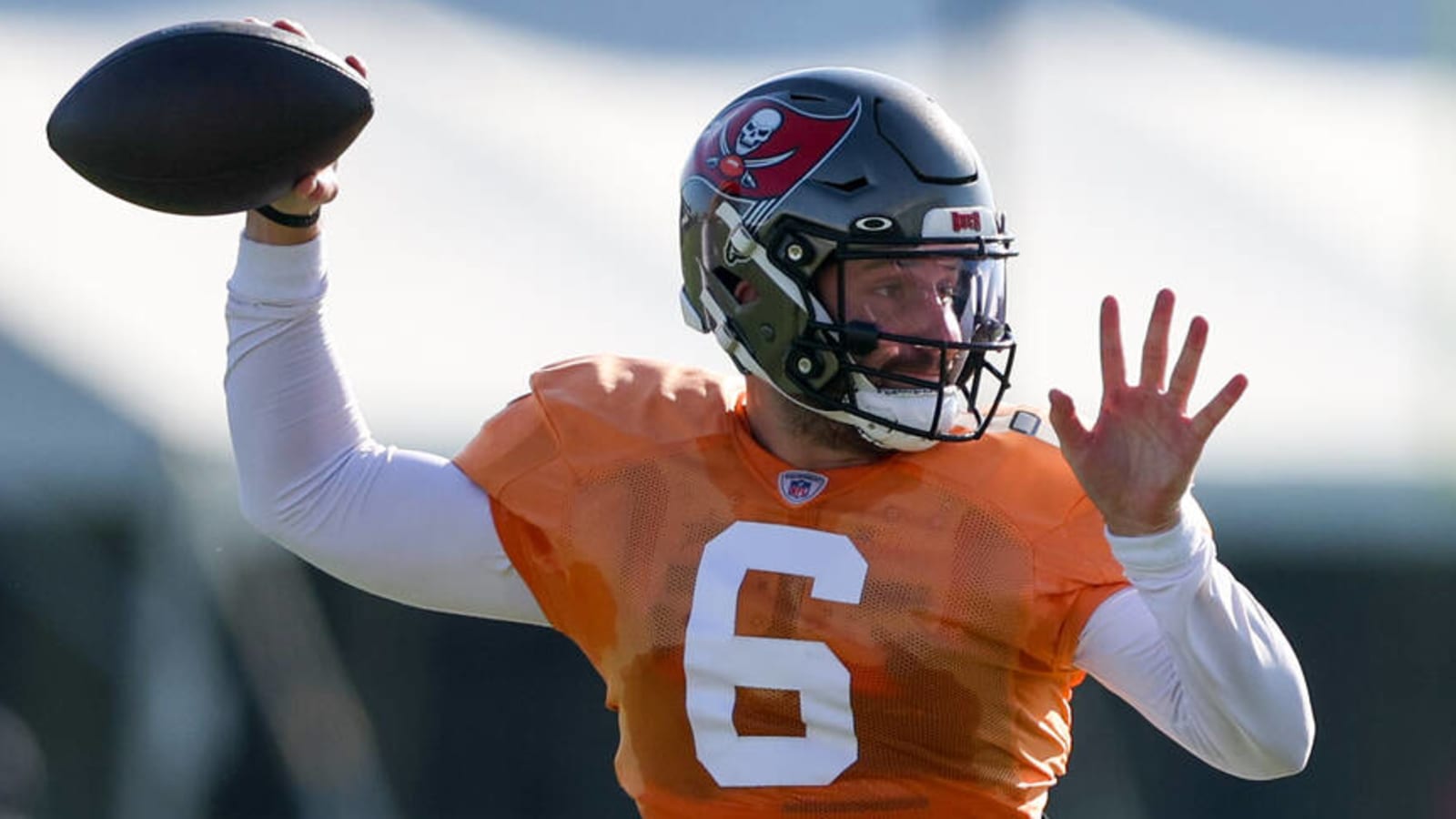 Buccaneers QB Mayfield comments on position battle