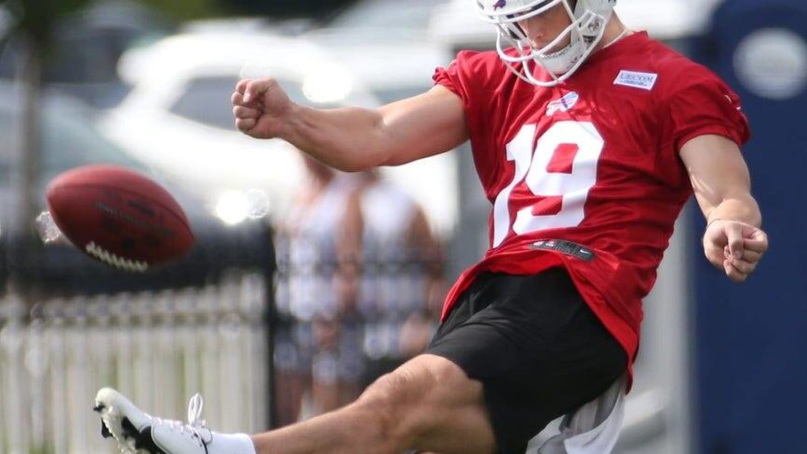 &#39;Punt God&#39; Matt Araiza gets second chance from Chiefs