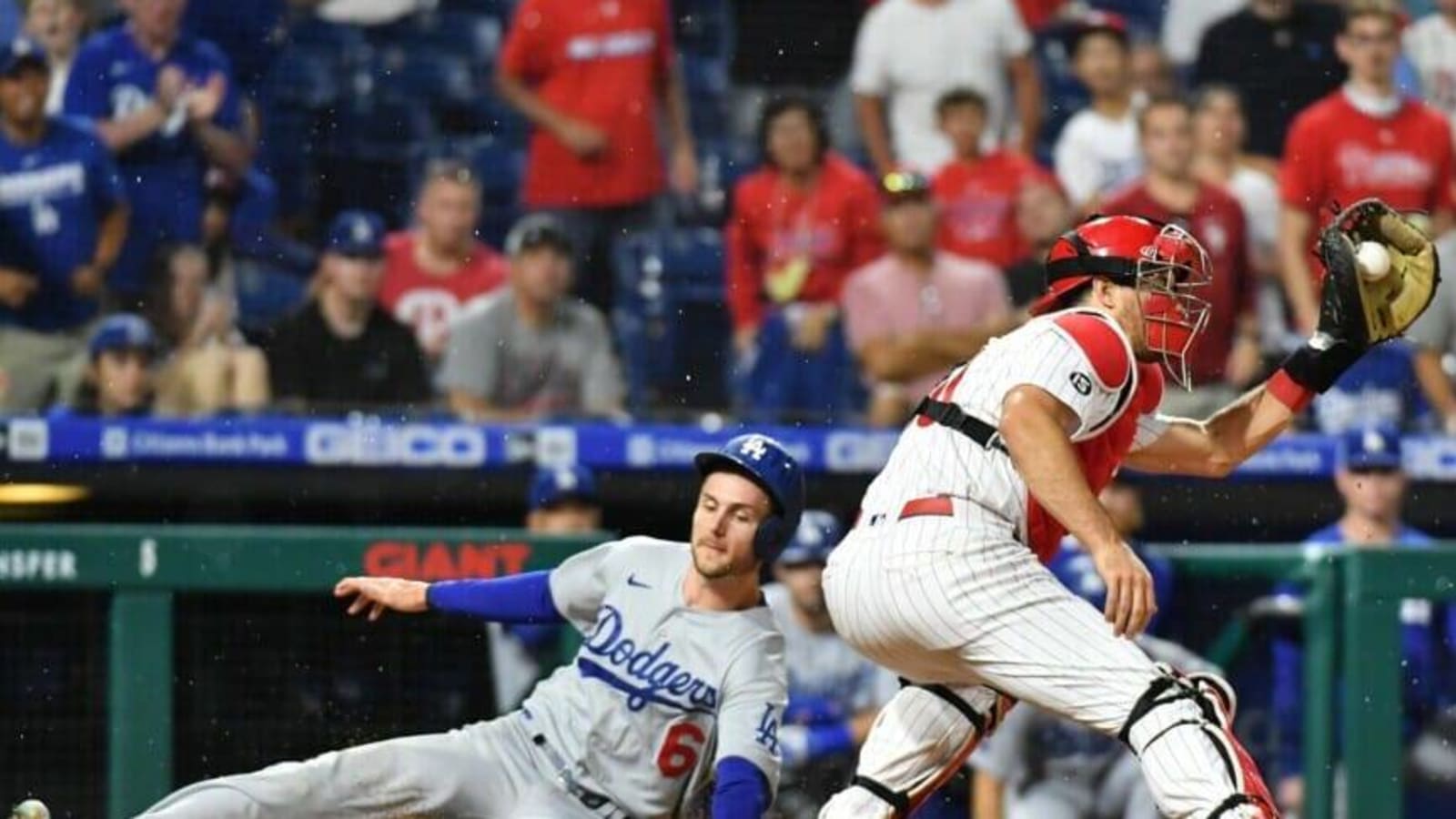 PHILLIES SIGN TREA TURNER FOR $300 MILLION!