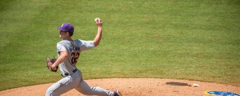 Yankees’ bullpen prospect suffers allergic reaction, in stable condition