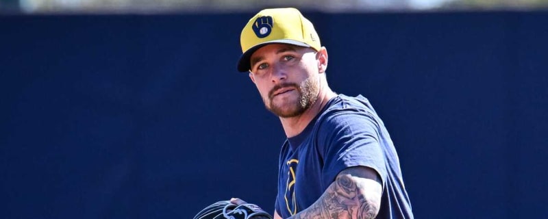 Brewers considering Brice Turang at SS, Joey Ortiz at 2B