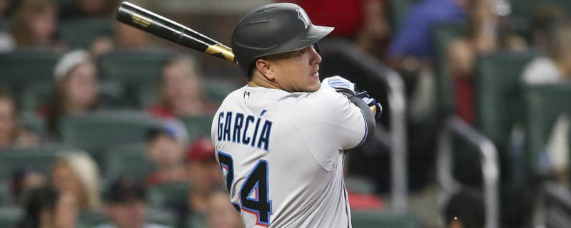 Marlins put Avisail Garcia on IL, activate Garrett Cooper