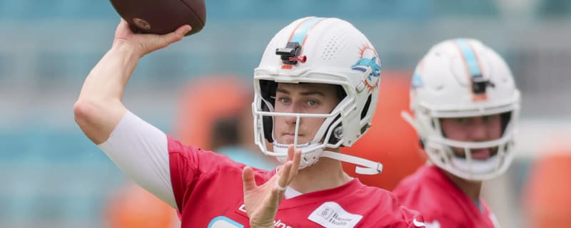 Dolphins QB Mike White in concussion protocol after preseason game vs.  Texans - North Shore News