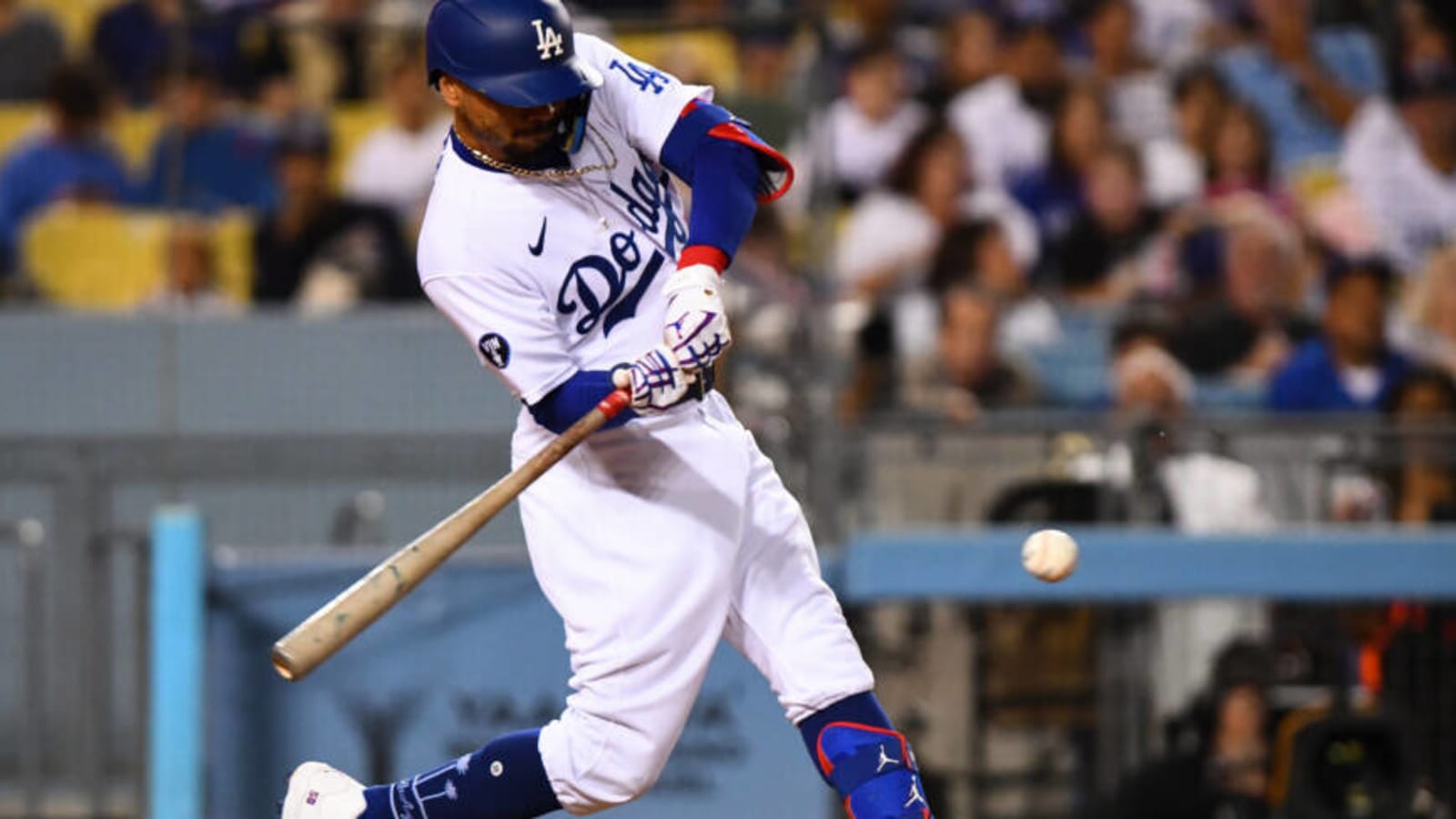 Mookie Betts and Dodgers go to work early to beat Marlins – Orange